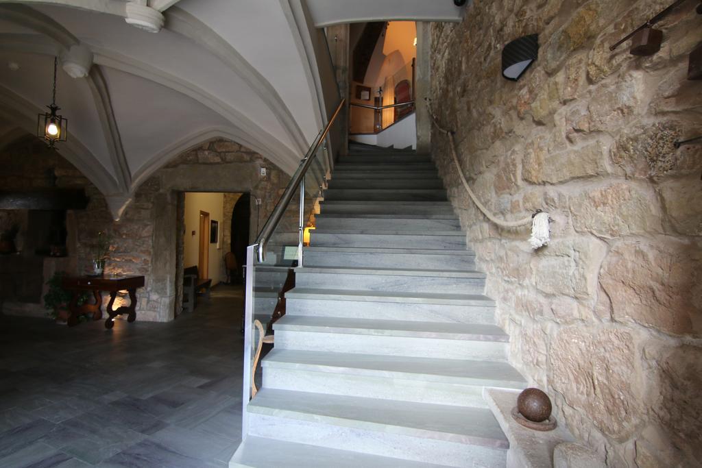 Hostal Palouet De Segarra Ngoại thất bức ảnh